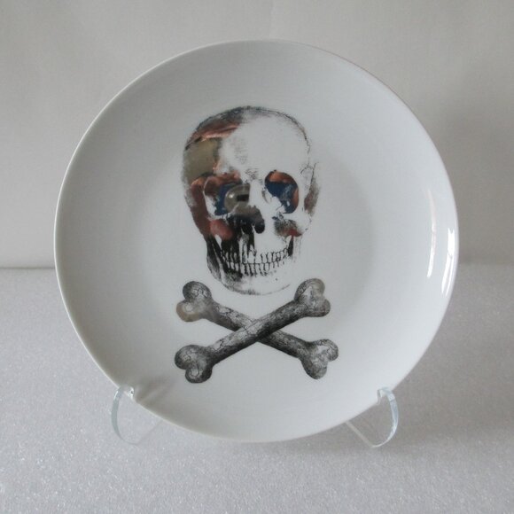 Z GALLERIE "SKULL & BONES" DINNERWARE SET❤️ - Picture 8 of 16
